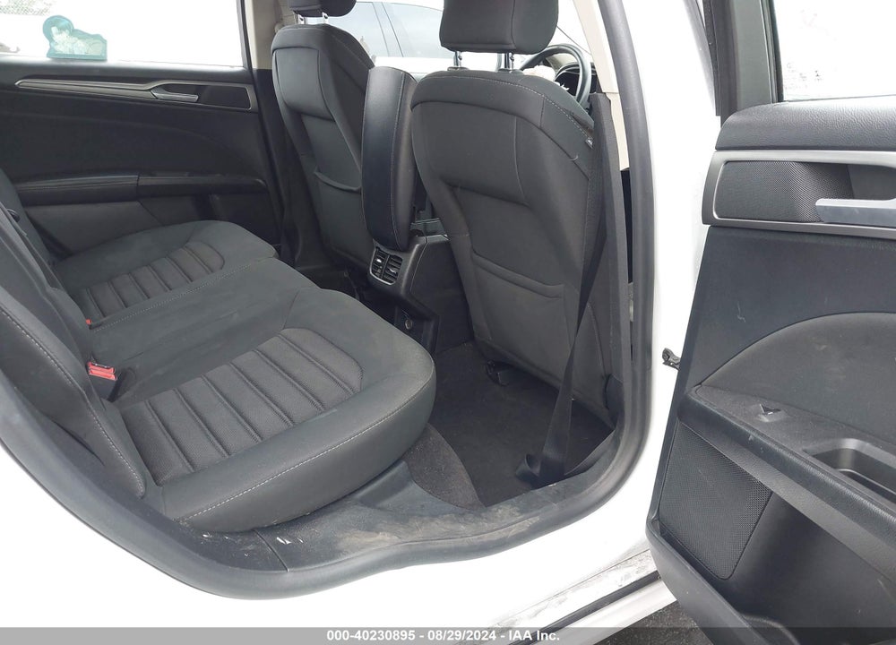 2019 FORD FUSION HYBRID SE VIN: 3FA6P0LU5KR104092