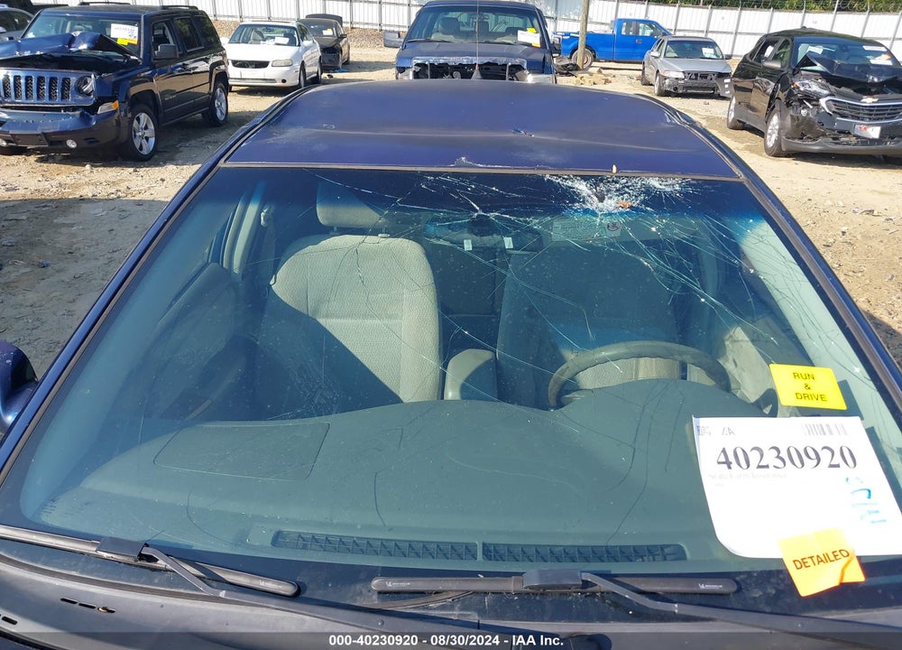 2004 TOYOTA COROLLA LE VIN: JTDBR32E842029815