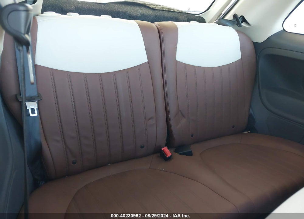 2018 FIAT 500 LOUNGE VIN: 3C3CFFCH4JT359229