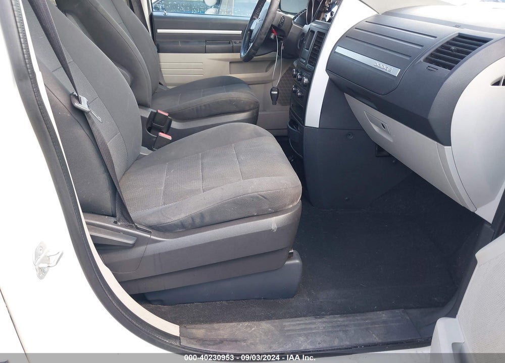 2008 DODGE GRAND CARAVAN SXT VIN: 2D8HN54P68R802869