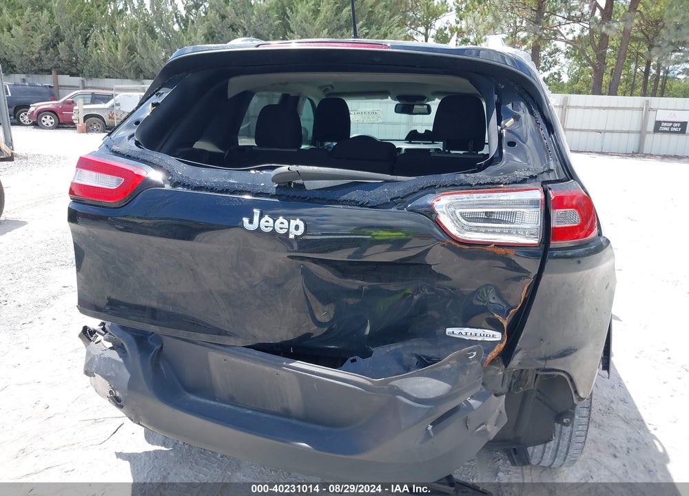 2014 JEEP CHEROKEE VIN: 1C4PJLCB6EW247361