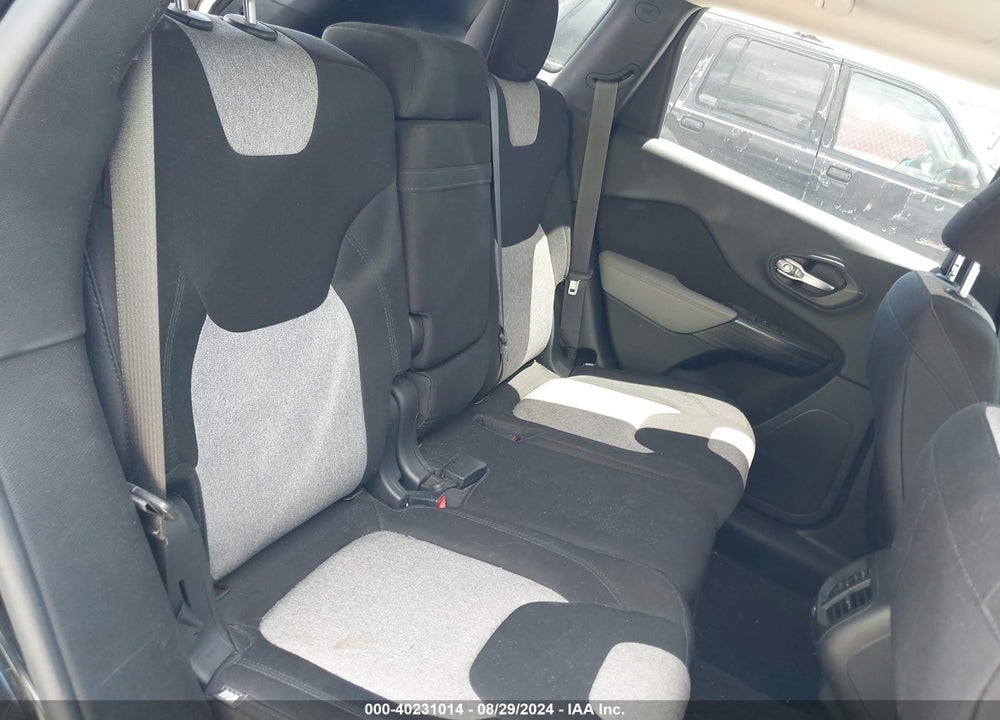 2014 JEEP CHEROKEE VIN: 1C4PJLCB6EW247361