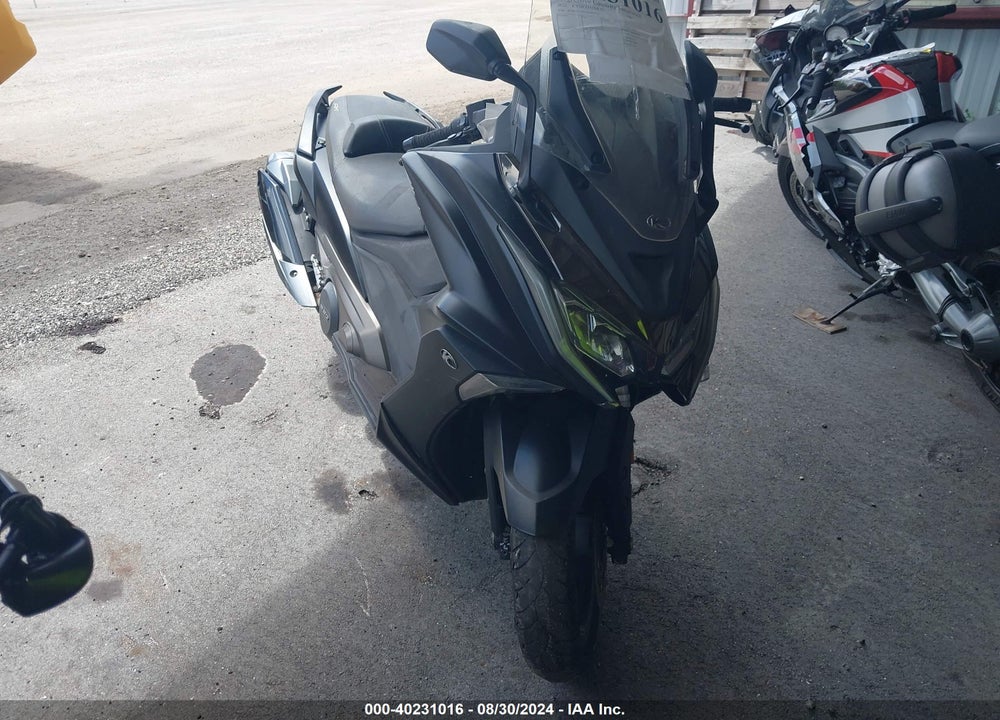 2022 KYMCO USA INC AK 550 VIN: RFBSAT546NB440712