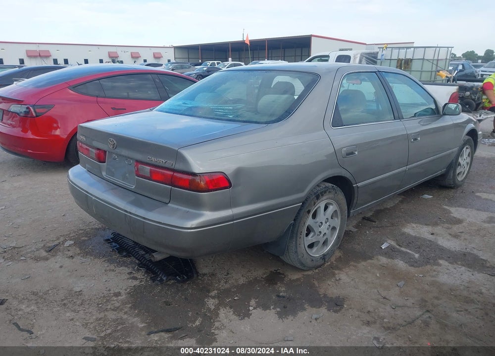 1999 TOYOTA CAMRY LE V6 VIN: 4T1BF22K9XU080690