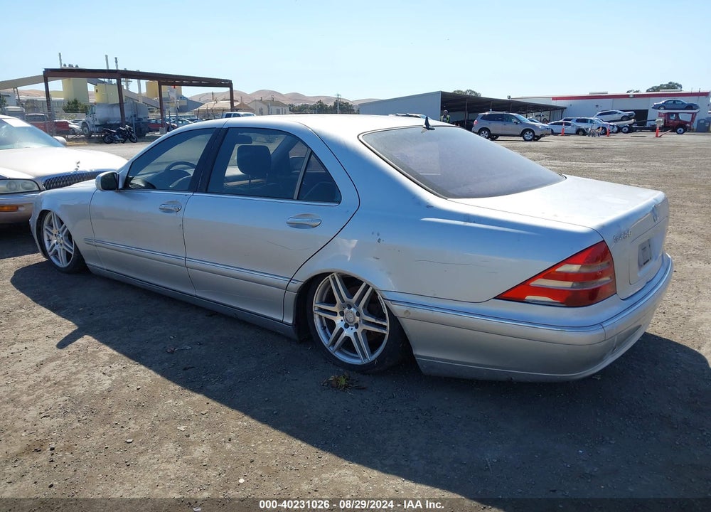 2001 MERCEDES-BENZ S 430 VIN: WDBNG70J51A198135