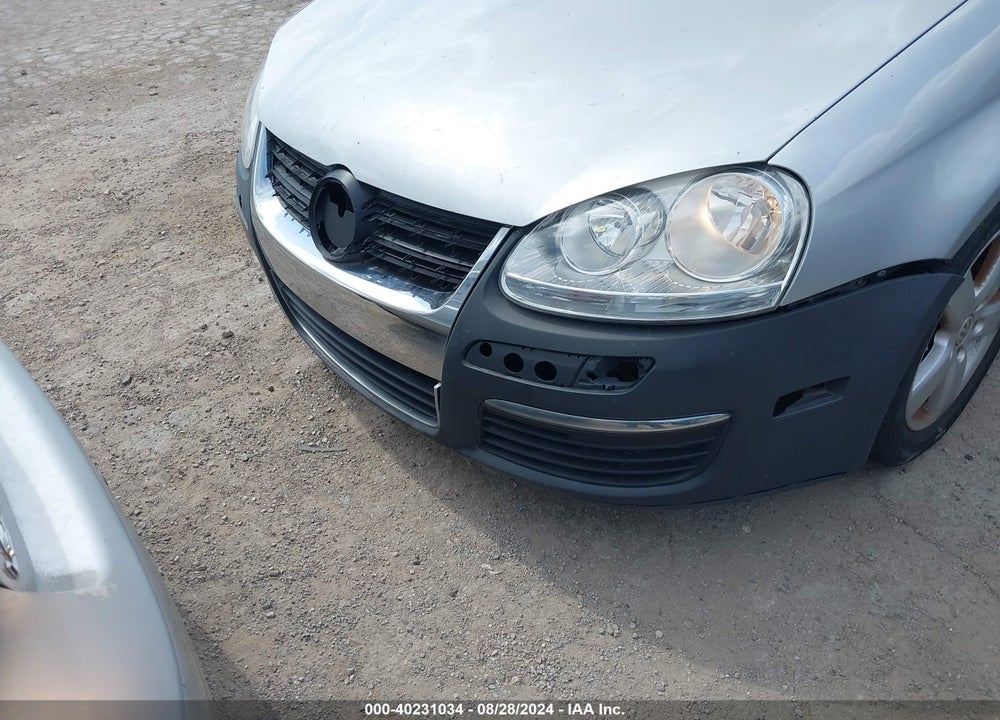 2009 VOLKSWAGEN JETTA SE/SEL VIN: 3VWRM71K99M051234