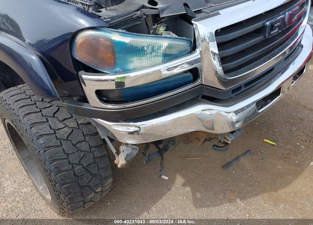 2005 GMC SIERRA 2500HD SLE VIN: 1GTHK23U05F925440