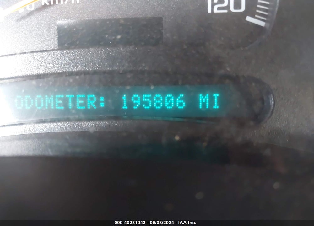 2005 GMC SIERRA 2500HD SLE VIN: 1GTHK23U05F925440