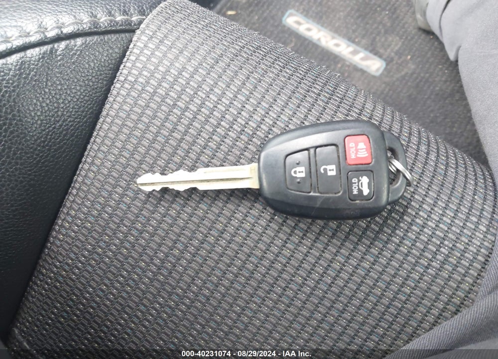 2015 TOYOTA COROLLA S PLUS VIN: 2T1BURHE1FC376481