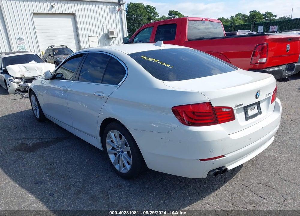 2013 BMW 528I XDRIVE VIN: WBAXH5C52DD107316
