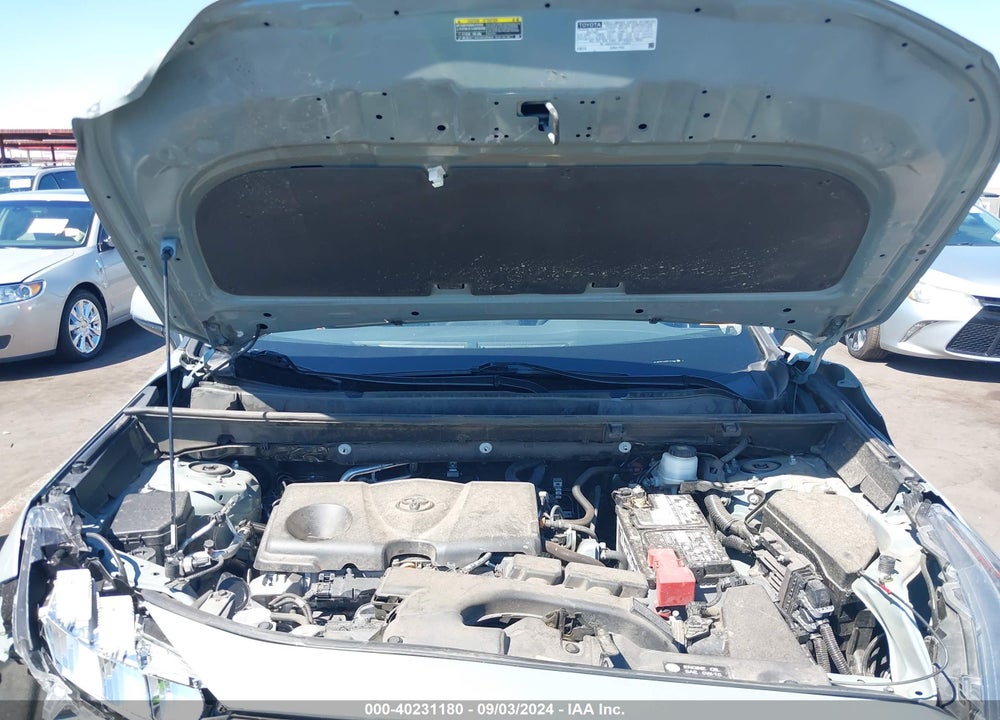 2021 TOYOTA RAV4 XLE VIN: 2T3W1RFVXMW152285