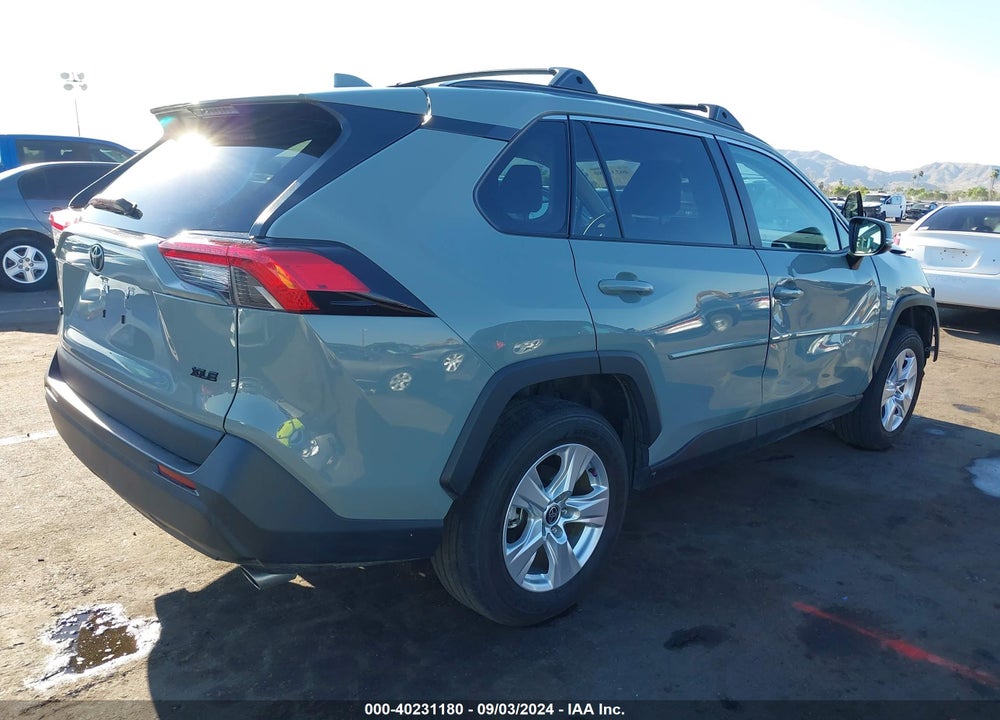 2021 TOYOTA RAV4 XLE VIN: 2T3W1RFVXMW152285
