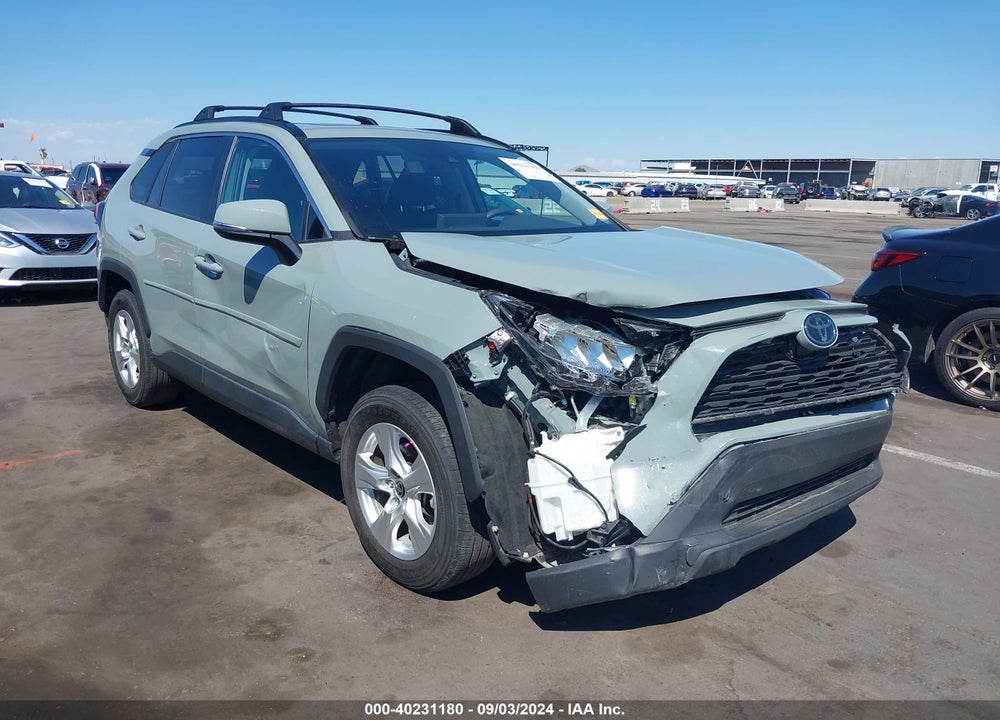 2021 TOYOTA RAV4 XLE VIN: 2T3W1RFVXMW152285