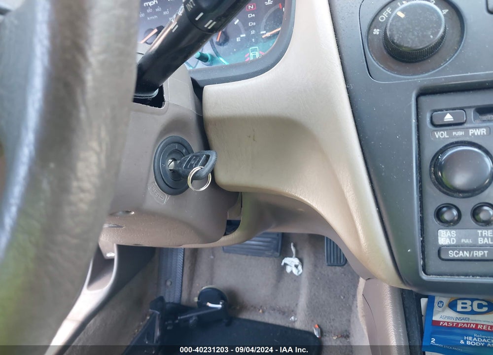 2001 HONDA ACCORD SDN VP VIN: 1HGCF86621A079271