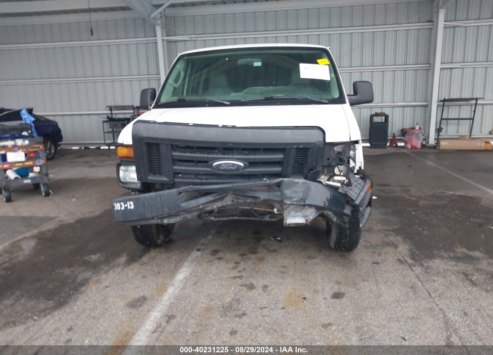 2013 FORD E-350 SUPER DUTY XL VIN: 1FBSS3BL1DDB17696