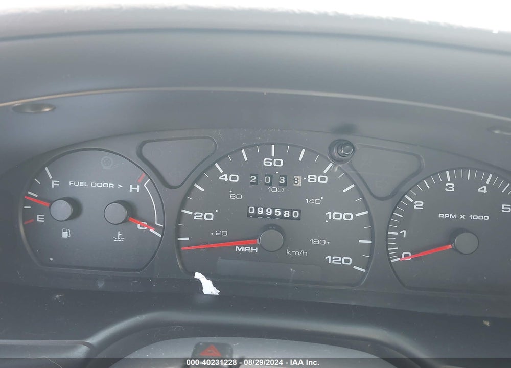 2002 MERCURY SABLE GS VIN: 1MEFM50U02A643376