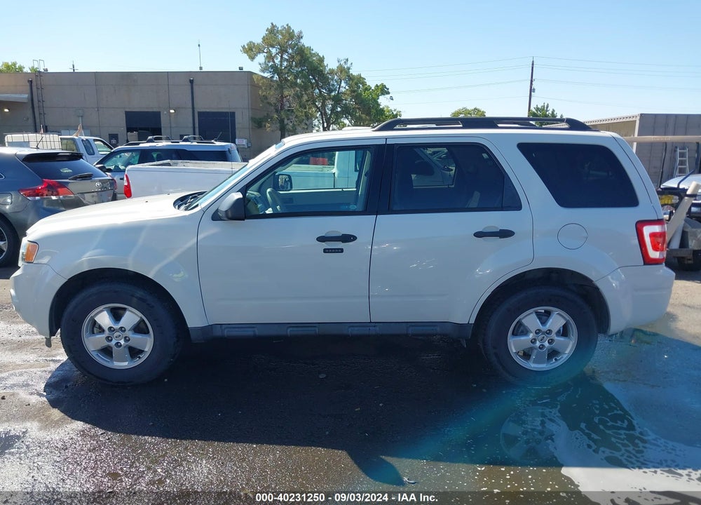 2010 FORD ESCAPE VIN: 1FMCU0D78AKB28478