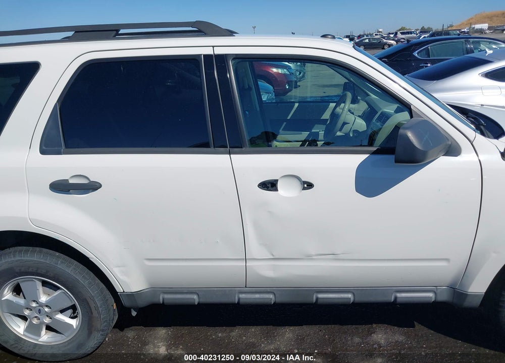 2010 FORD ESCAPE VIN: 1FMCU0D78AKB28478