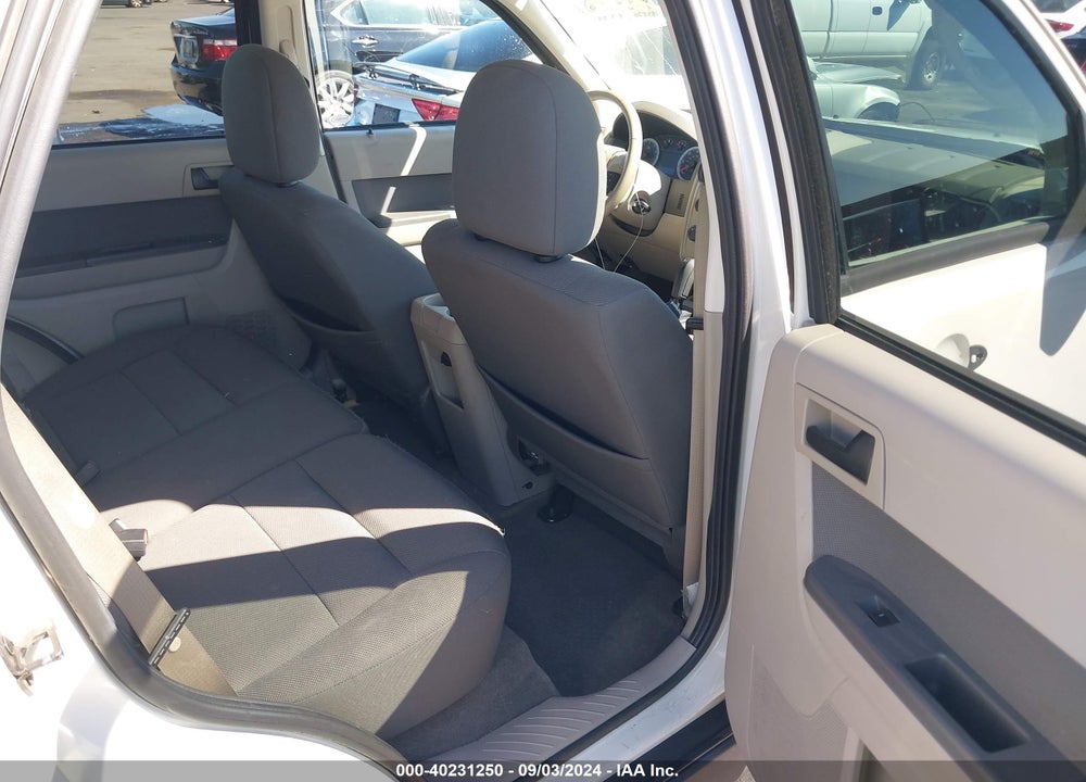 2010 FORD ESCAPE VIN: 1FMCU0D78AKB28478