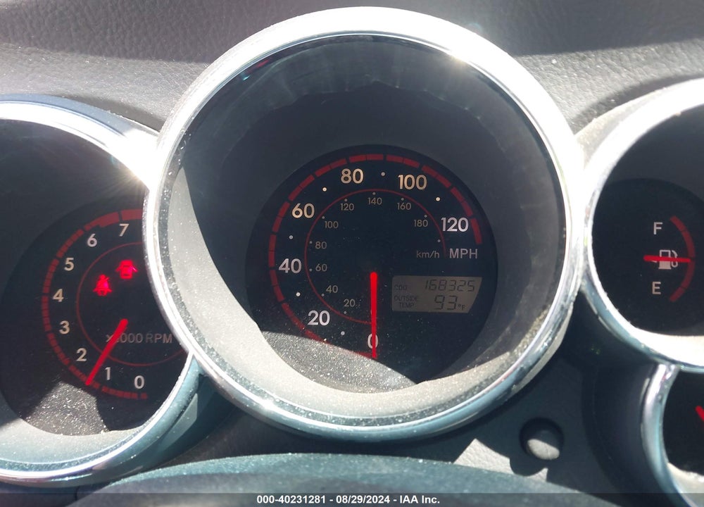 2006 TOYOTA MATRIX VIN: 2T1KR32E36C608537