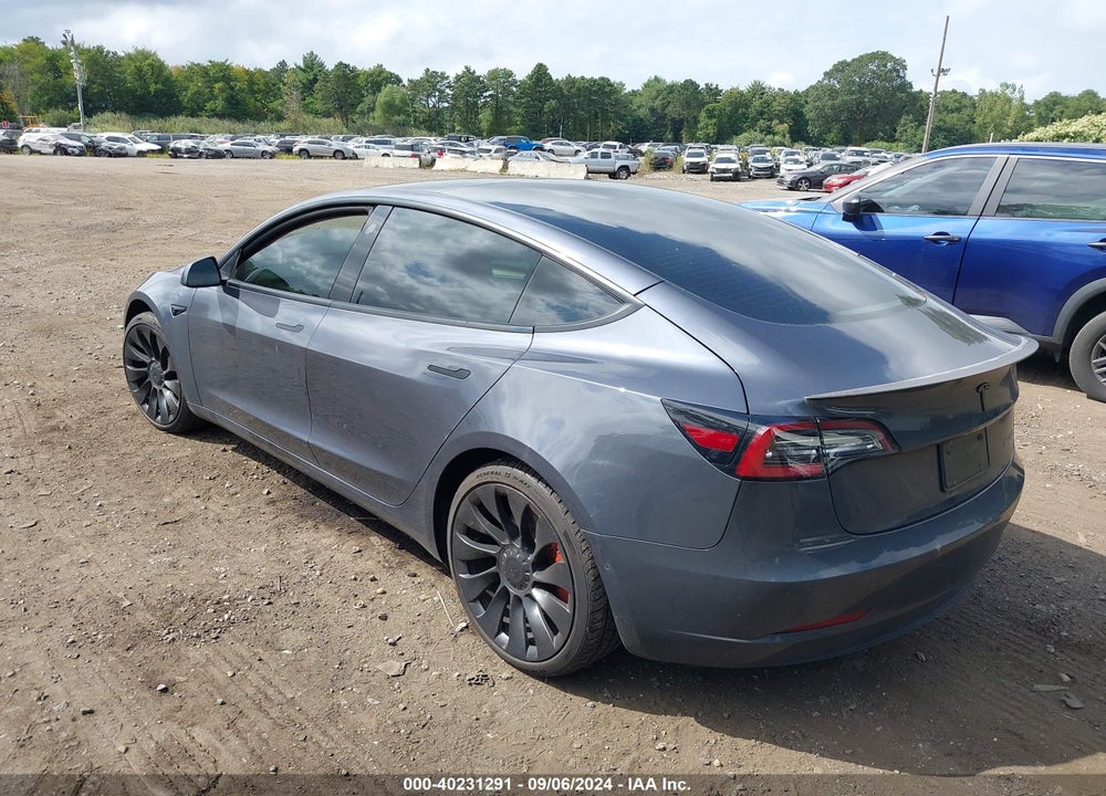 2022 TESLA MODEL 3 PERFORMANCE DUAL MOTOR ALL-WHEEL DRIVE VIN: 5YJ3E1EC0NF262715