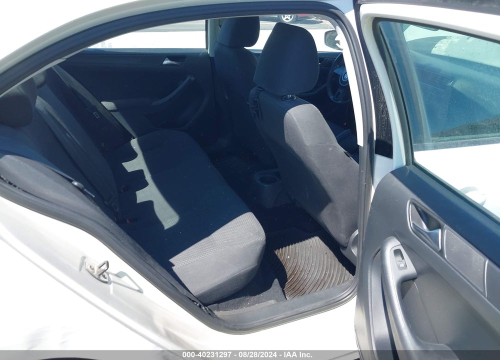 2012 VOLKSWAGEN JETTA 2.0L S VIN: 3VW2K7AJ9CM405341