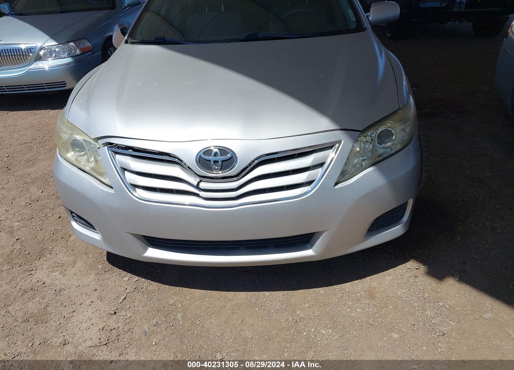 2011 TOYOTA CAMRY LE VIN: 4T1BF3EK5BU725197