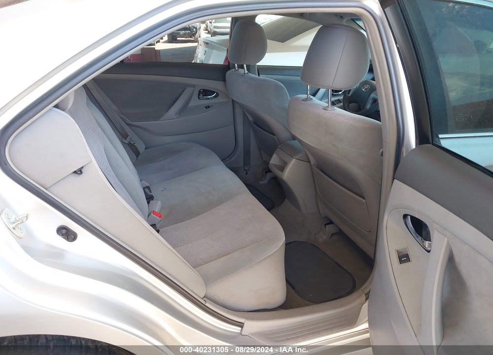 2011 TOYOTA CAMRY LE VIN: 4T1BF3EK5BU725197