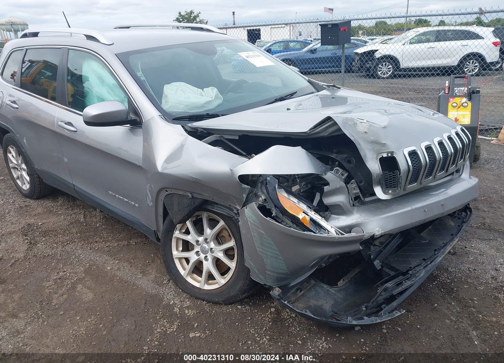 2016 JEEP CHEROKEE LATITUDE VIN: 1C4PJLCB8GW206653
