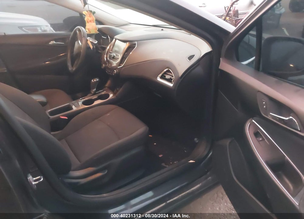 2017 CHEVROLET CRUZE LT AUTO VIN: 1G1BE5SMXH7237856