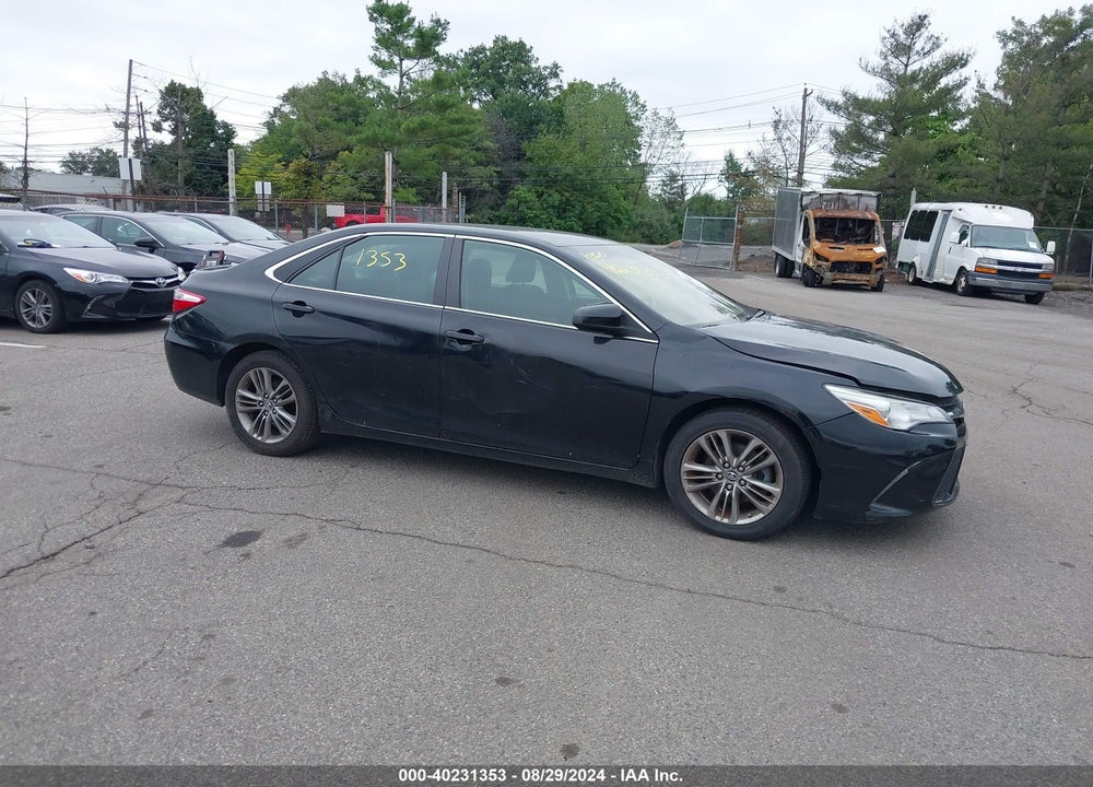2015 TOYOTA CAMRY SE VIN: 4T1BF1FK3FU019676