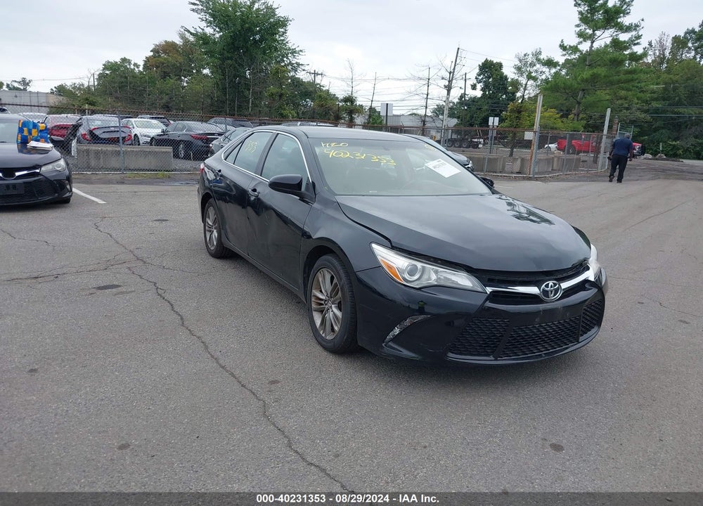 2015 TOYOTA CAMRY SE VIN: 4T1BF1FK3FU019676