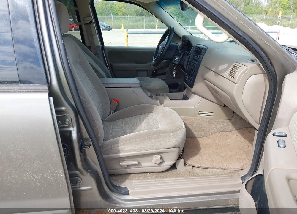2002 FORD EXPLORER XLT VIN: 1FMZU73K22ZC57172