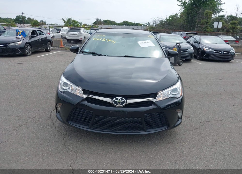 2015 TOYOTA CAMRY SE VIN: 4T1BF1FK2FU007910