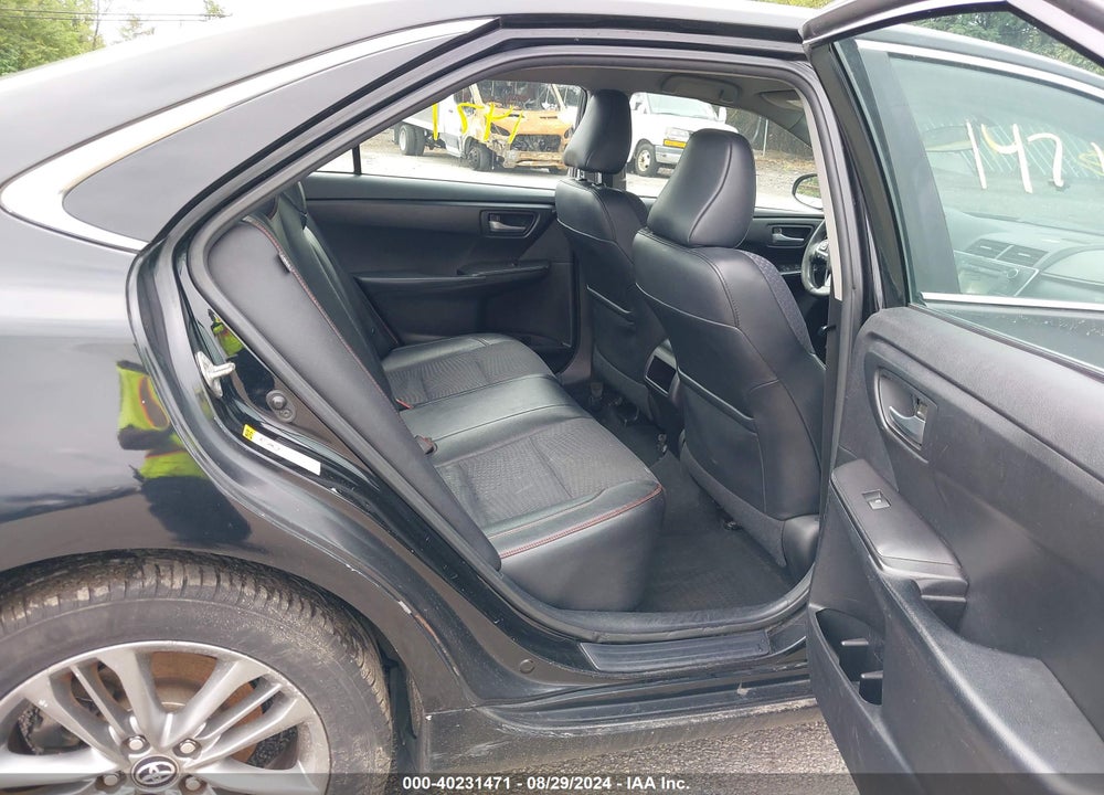 2015 TOYOTA CAMRY SE VIN: 4T1BF1FK2FU007910