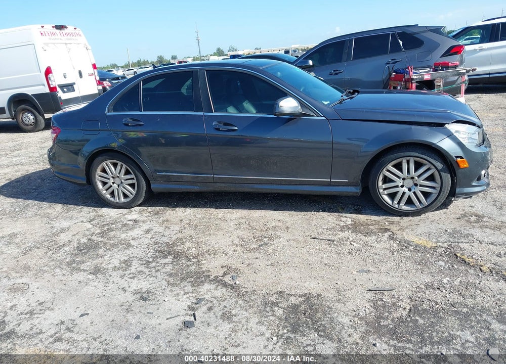 2008 MERCEDES-BENZ C 300 LUXURY/SPORT VIN: WDDGF54X08F079654