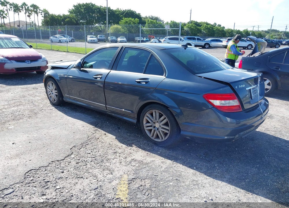 2008 MERCEDES-BENZ C 300 LUXURY/SPORT VIN: WDDGF54X08F079654