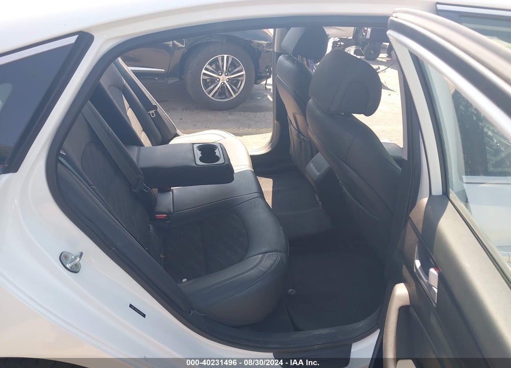 2017 HYUNDAI SONATA SPORT VIN: 5NPE34AF3HH479925