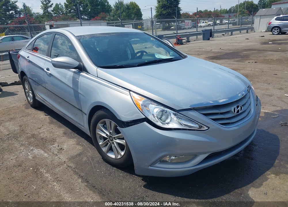 2013 HYUNDAI SONATA GLS VIN: 5NPEB4AC9DH722821