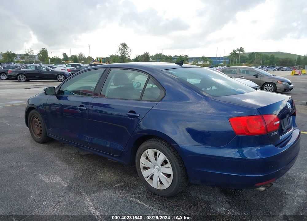2014 VOLKSWAGEN JETTA 1.8T SE VIN: 3VWD17AJ3EM402028