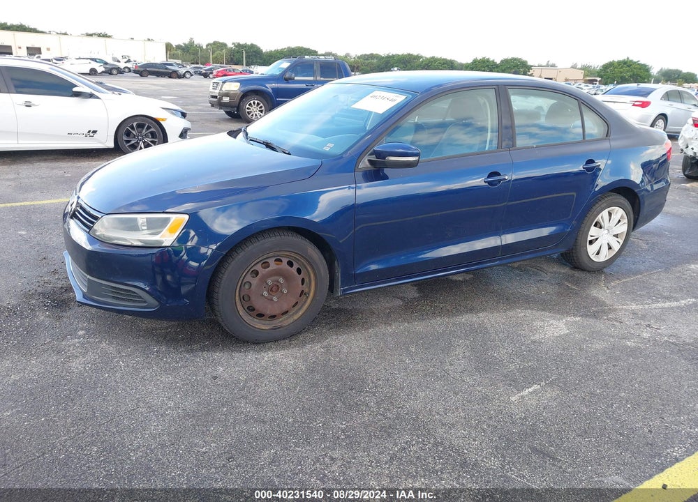2014 VOLKSWAGEN JETTA 1.8T SE VIN: 3VWD17AJ3EM402028