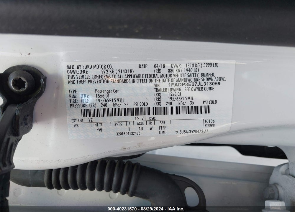 2018 FORD FOCUS S VIN: 1FADP3E27JL313058