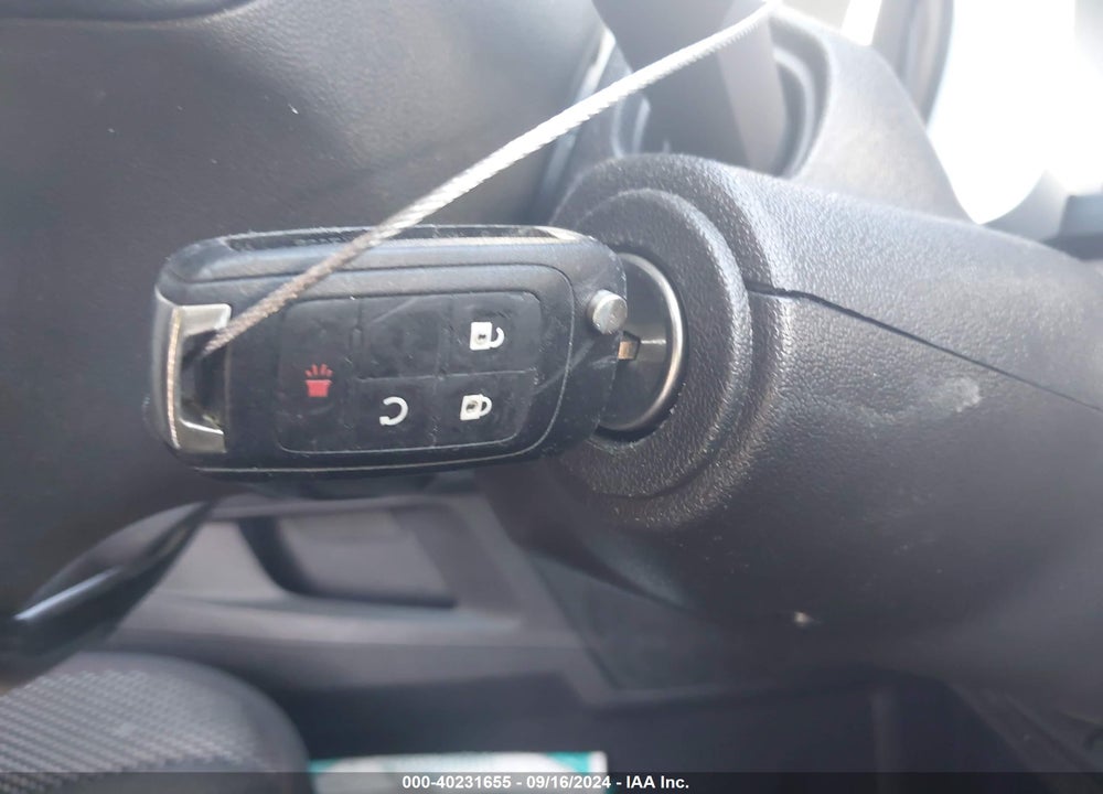 2017 CHEVROLET EQUINOX LT VIN: 2GNFLFEK1H6117109