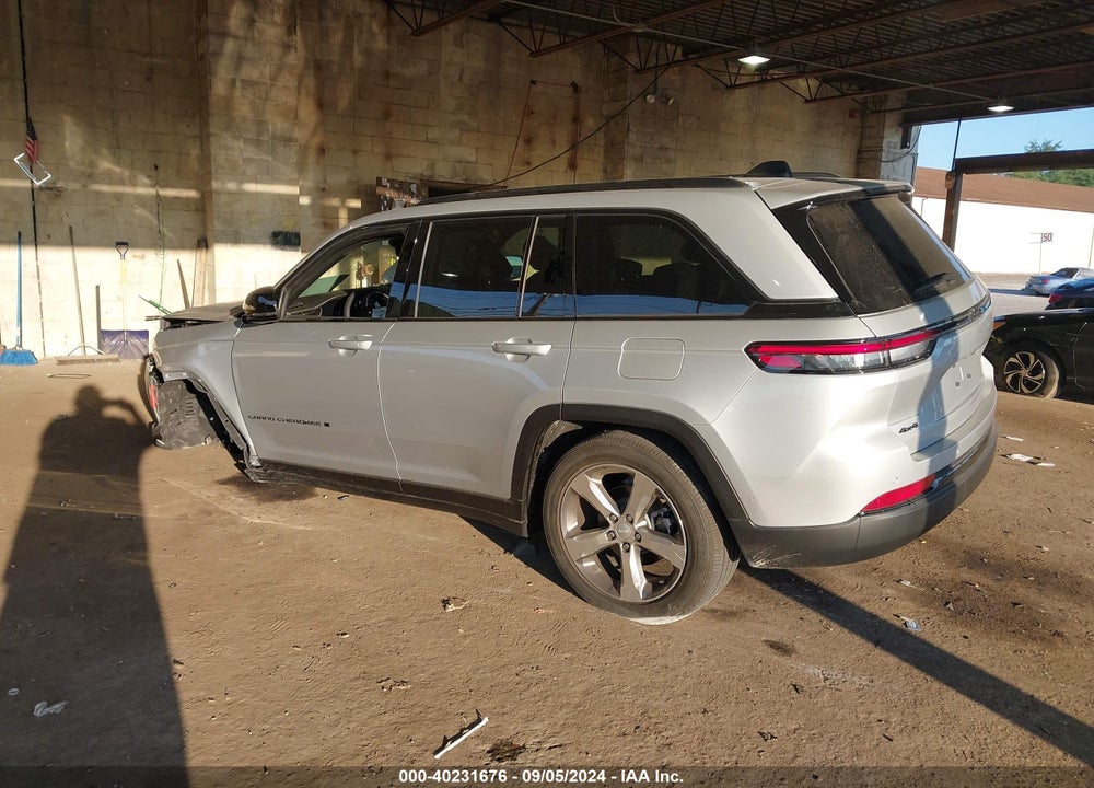 2024 JEEP GRAND CHEROKEE VIN: 1C4RJHAG5RC224021