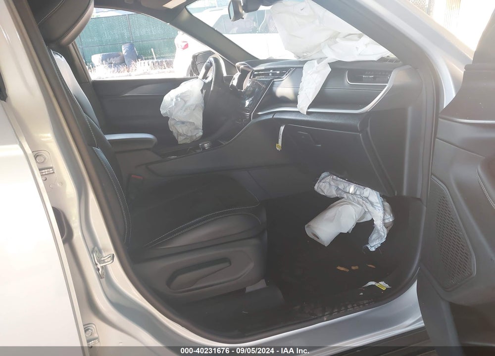 2024 JEEP GRAND CHEROKEE VIN: 1C4RJHAG5RC224021