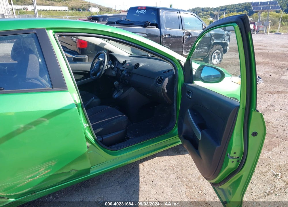 2011 MAZDA 2 TOURING VIN: JM1DE1HY3B0116850