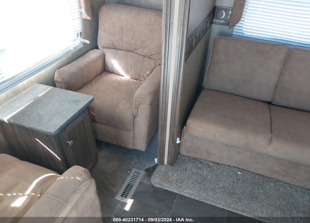 2015 K-Z INC TRAVEL TRAILER VIN: 4EZTU282XF8023233