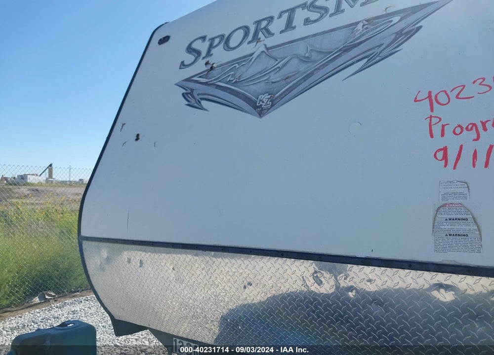 2015 K-Z INC TRAVEL TRAILER VIN: 4EZTU282XF8023233