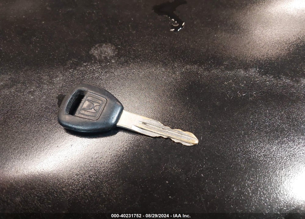 2002 HONDA ACCORD VIN: 1HGCG16432A050981