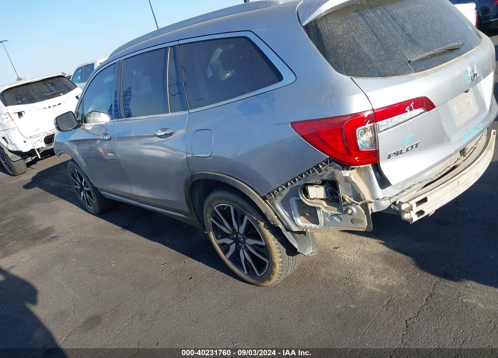 2019 HONDA PILOT TOURING VIN: 5FNYF5H92KB003486